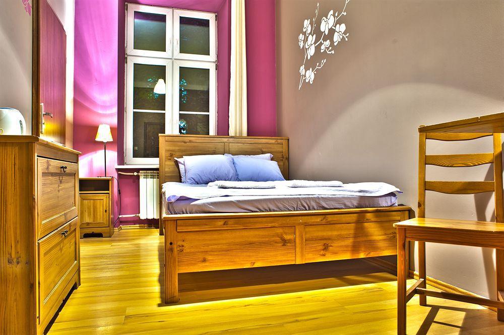 ורשה Nathan'S Villa Hostel מראה חיצוני תמונה